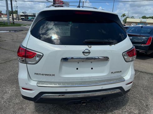 Used 2014 Nissan Pathfinder Platinum w/ Platinum Premium Package FWD image 3