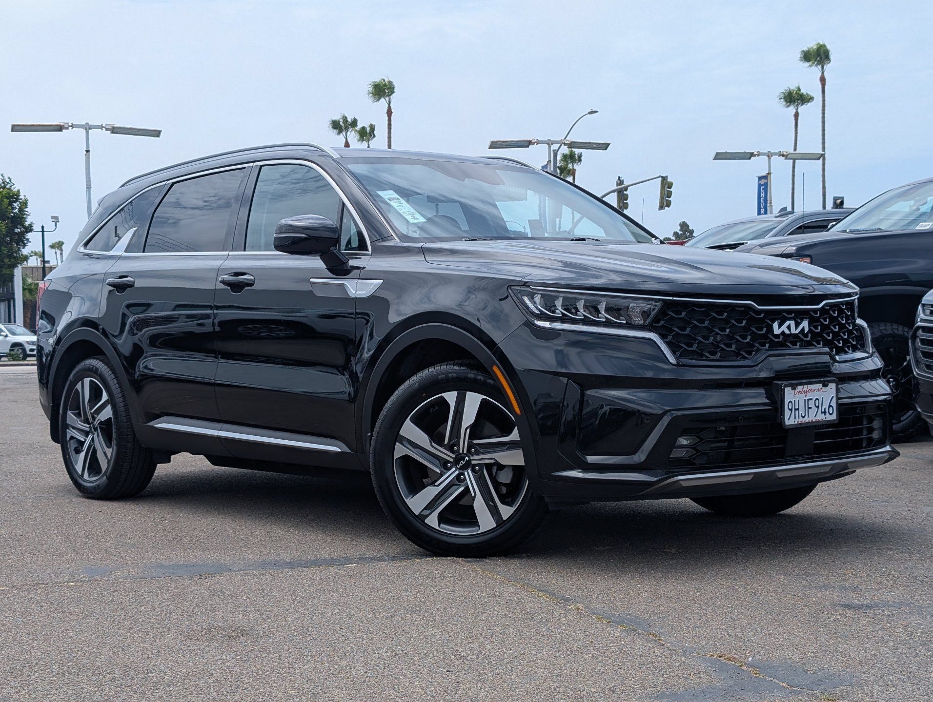 Used 2023 Kia Sorento EX AWD/4WD image 2