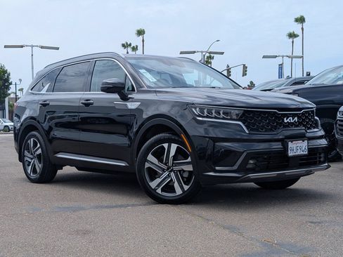 Used 2023 Kia Sorento EX AWD/4WD image 2