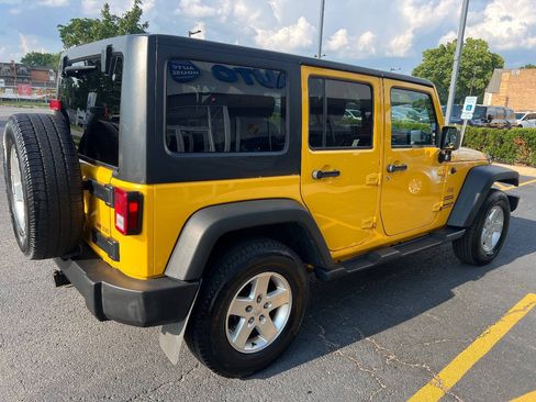 Used 2015 Jeep Wrangler Unlimited Sport w/ Power Convenience Group AWD/4WD image 13