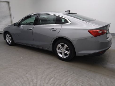 Used 2025 Chevrolet Malibu LS FWD image 3