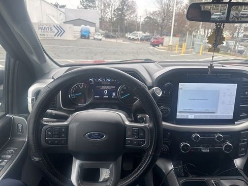 Used 2022 Ford F150 XLT w/ Equipment Group 302A High image 13