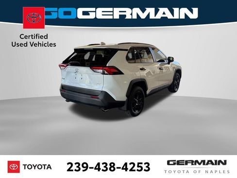 Used 2025 Toyota RAV4 XLE w/ Convenience Package image 8