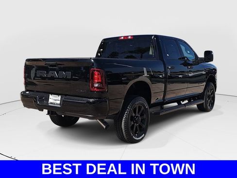 New 2026 RAM 2500 Big Horn AWD/4WD image 3