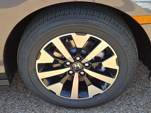 New 2026 Honda Odyssey EX-L image 6