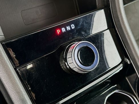 Used 2023 Jeep Grand Cherokee L Laredo RWD image 23