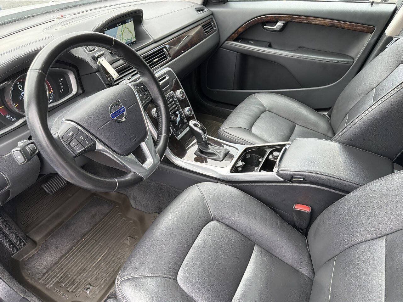 Used 2016 Volvo XC70 T5 Premier w/ Proximity Package AWD/4WD image 34