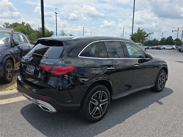 New 2026 Mercedes-Benz GLC 300 4MATIC image 3
