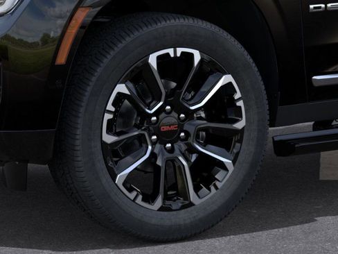 New 2026 GMC Yukon XL Denali w/ Sun & Power Step Package AWD/4WD image 9