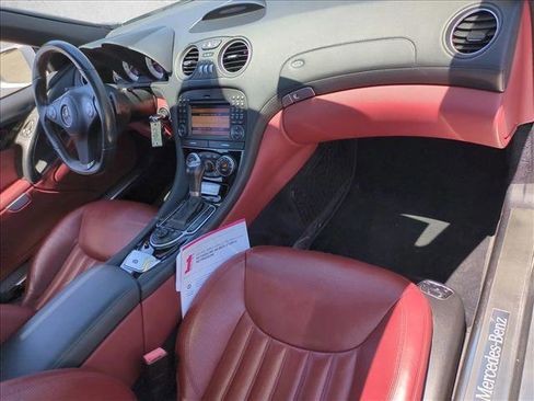 Used 2009 Mercedes-Benz SL 550 image 16