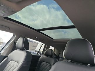 New 2026 Volkswagen Atlas SEL Premium R-Line video 3