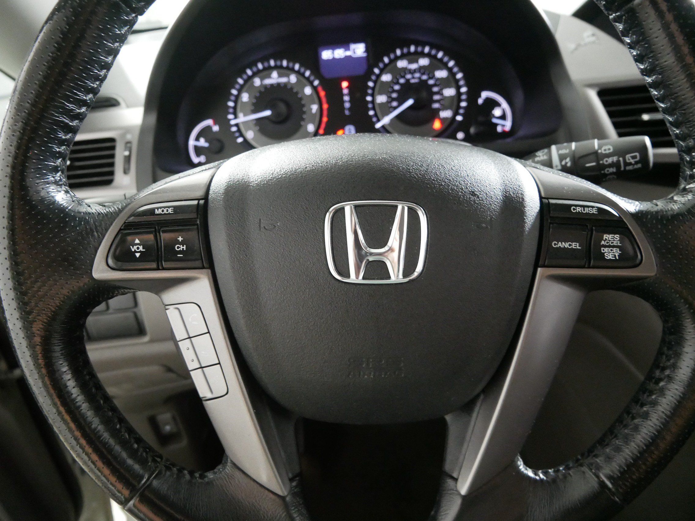 Used 2015 Honda Odyssey EX-L image 25