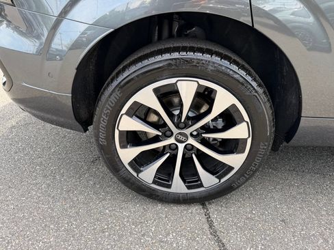 New 2026 Audi Q3 quattro 2.0T AWD/4WD image 10