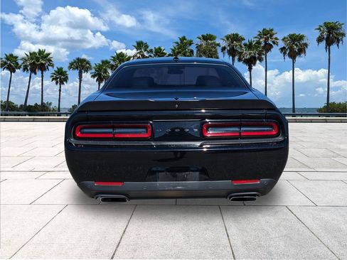 Used 2023 Dodge Challenger R/T w/ Plus Package image 7