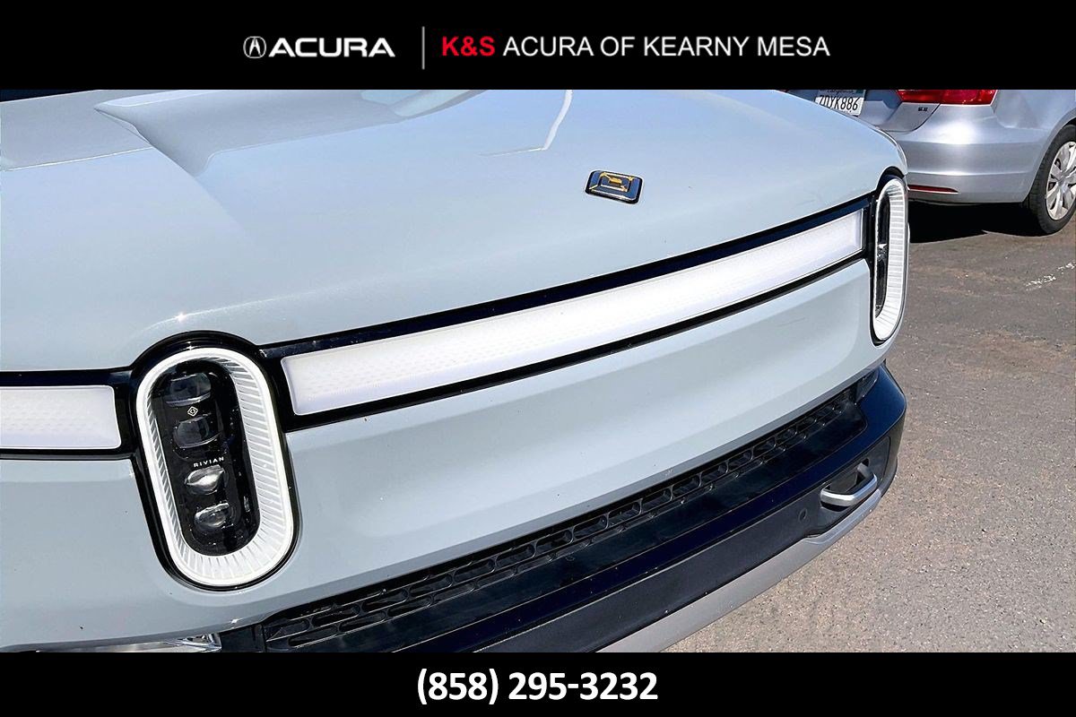Used 2023 Rivian R1S Adventure Quad AWD/4WD image 9