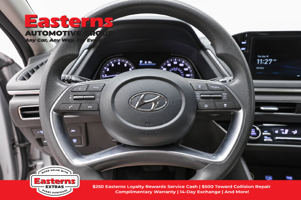 Used 2023 Hyundai Sonata SEL FWD image 11