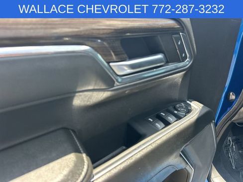 Used 2023 Chevrolet Silverado 1500 RST AWD/4WD image 15