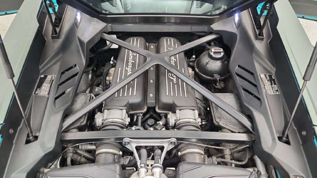 Used 2023 Lamborghini Huracan Tecnica RWD image 60