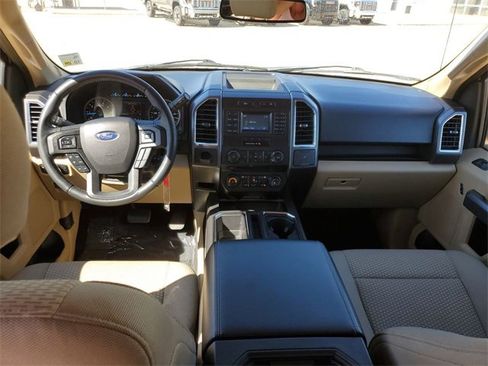 Used 2017 Ford F150 XLT w/ Equipment Group 301A Mid image 18