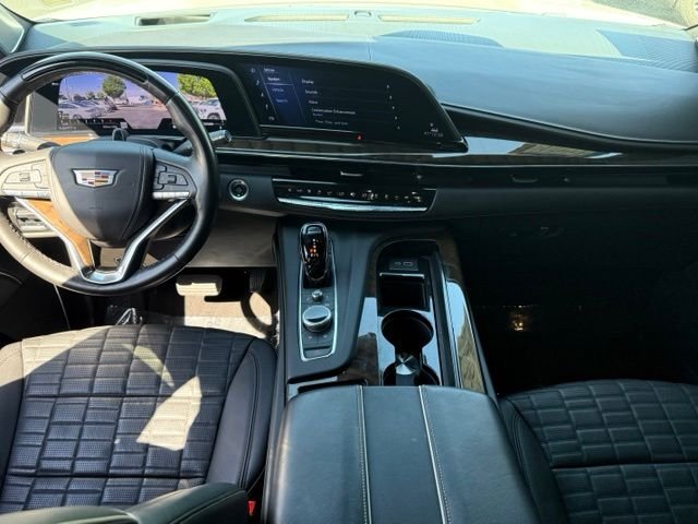 Used 2024 Cadillac Escalade ESV Sport Platinum w/ LPO, ONYX Package AWD/4WD image 22