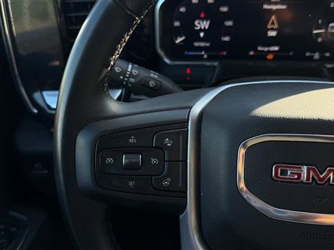Used 2026 GMC Sierra 1500 SLT image 23