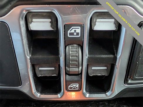 Used 2021 Jeep Wrangler Unlimited Sport S w/ Sun And Sound Package image 20