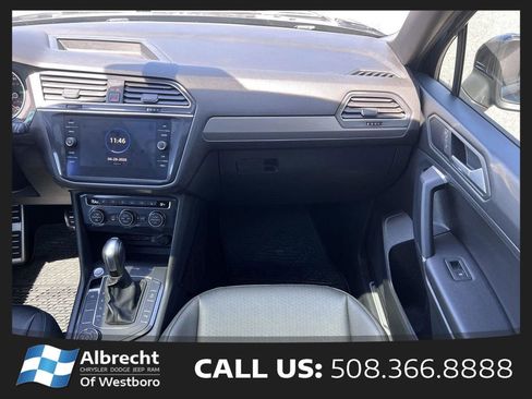 Used 2020 Volkswagen Tiguan SE R-Line AWD/4WD image 23