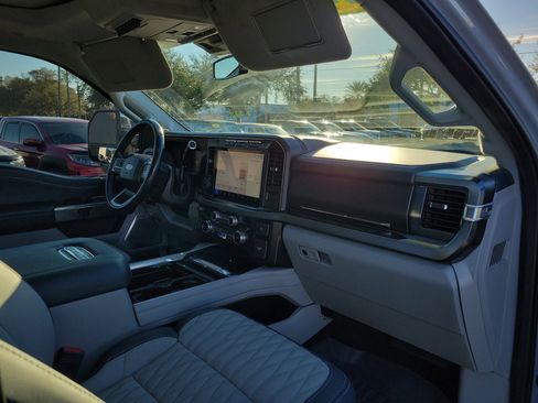 Certified 2024 Ford F250 Limited w/ FX4 Off-Road Package image 29