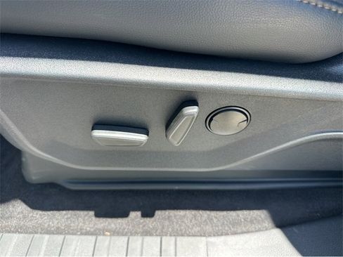 New 2025 Ford F150 Lariat w/ Equipment Group 501A Mid image 37