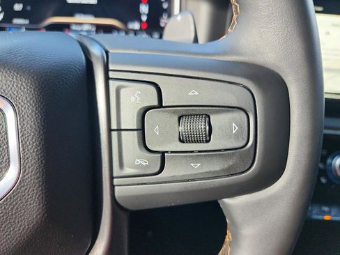 Used 2025 GMC Sierra 1500 AT4 w/ AT4 Premium Package image 28