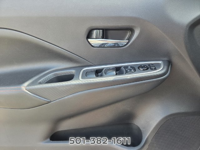 Used 2024 Nissan Versa SR FWD image 31