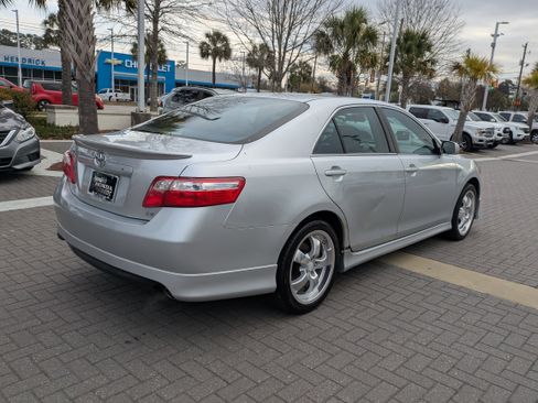 Used 2007 Toyota Camry SE image 5