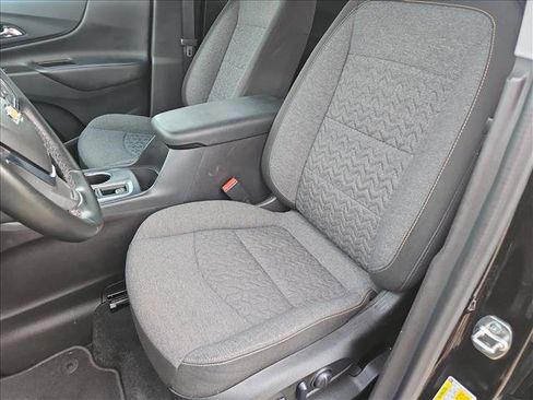 Certified 2024 Chevrolet Equinox LT AWD/4WD image 15