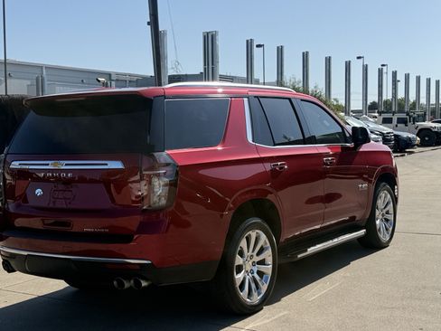 Used 2023 Chevrolet Tahoe Premier w/ Premium Package RWD image 7
