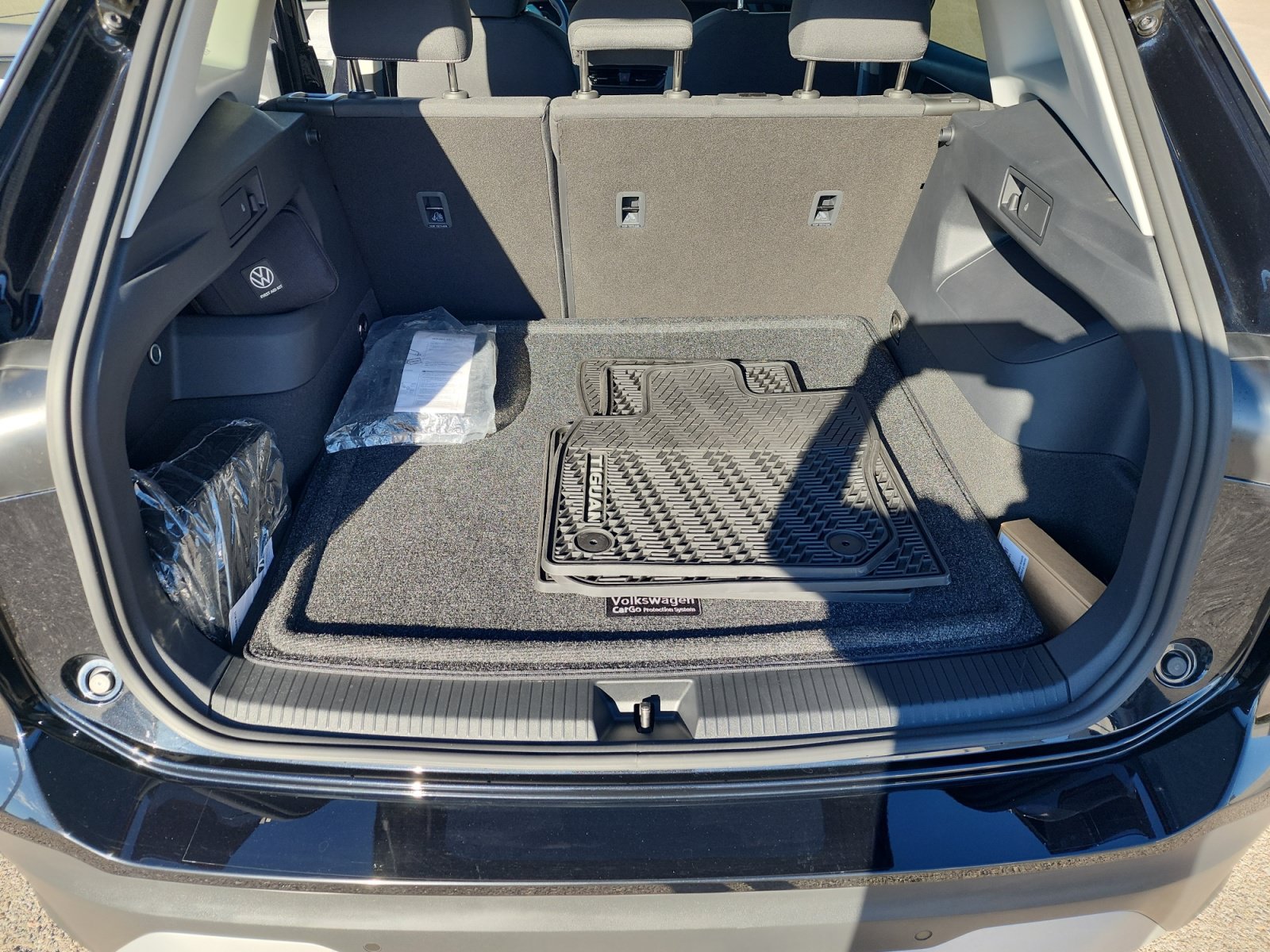 Certified 2026 Volkswagen Tiguan S FWD image 34