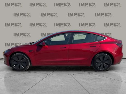 Used 2025 Tesla Model 3 Long Range RWD image 2