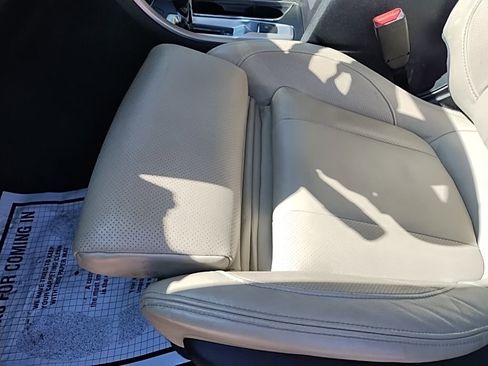 Certified 2022 Subaru Ascent Limited w/ Technology Package image 23