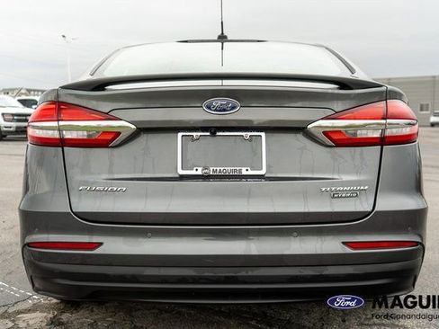 Used 2020 Ford Fusion Energi Titanium FWD image 7