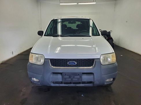 Used 2003 Ford Escape XLT AWD/4WD image 2