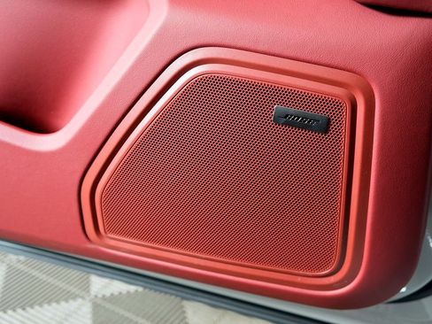 New 2026 Porsche Macan GTS image 16