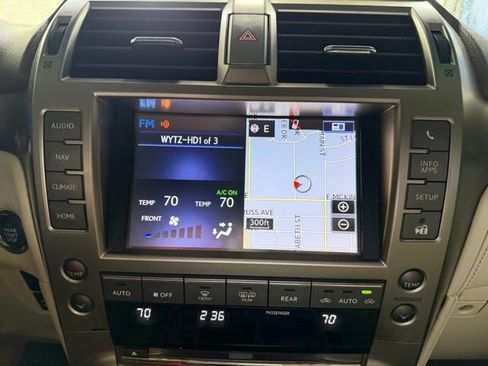 Used 2018 Lexus GX 460 Premium image 17