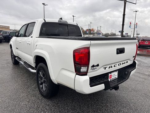 Used 2023 Toyota Tacoma SR5 image 5