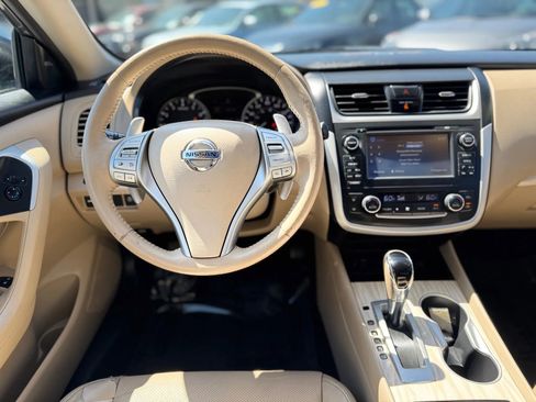 Used 2016 Nissan Altima 3.5 SL image 13