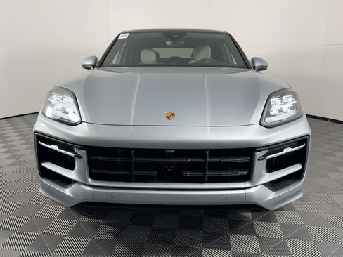 Certified 2026 Porsche Cayenne Coupe AWD/4WD image 6