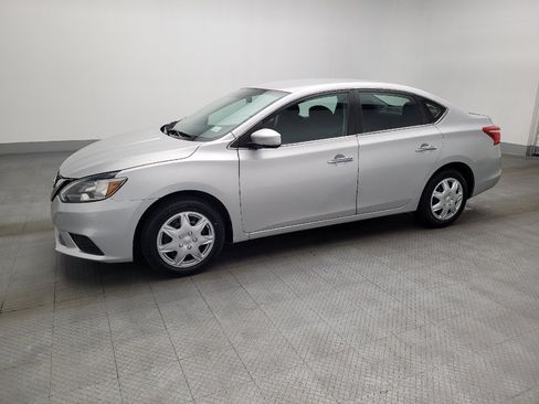 Used 2019 Nissan Sentra S FWD image 2