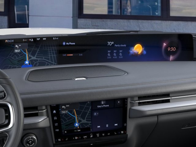 New 2026 Lincoln Navigator Premiere AWD/4WD image 15