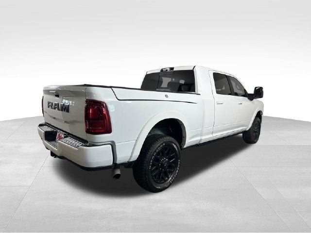Used 2025 RAM 2500 Limited AWD/4WD image 6