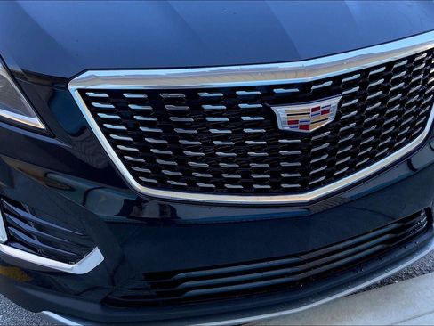 Certified 2025 Cadillac XT5 Premium Luxury FWD image 31