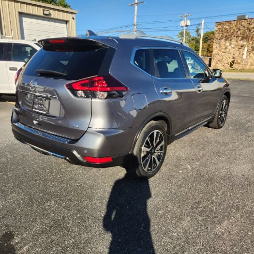 Used 2020 Nissan Rogue SL FWD image 6