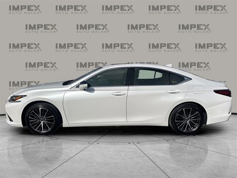 Used 2025 Lexus ES 350 w/ Premium Package image 2